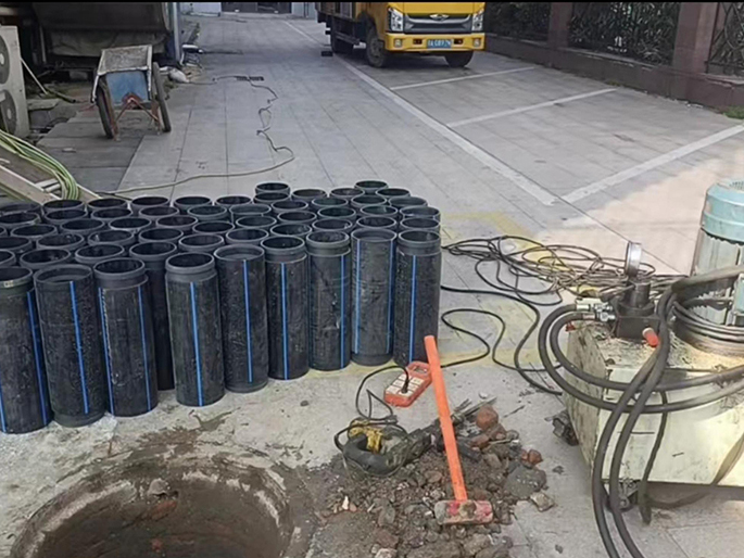 西区PE置换管厂家 DN315置换管 非开挖管短管置换